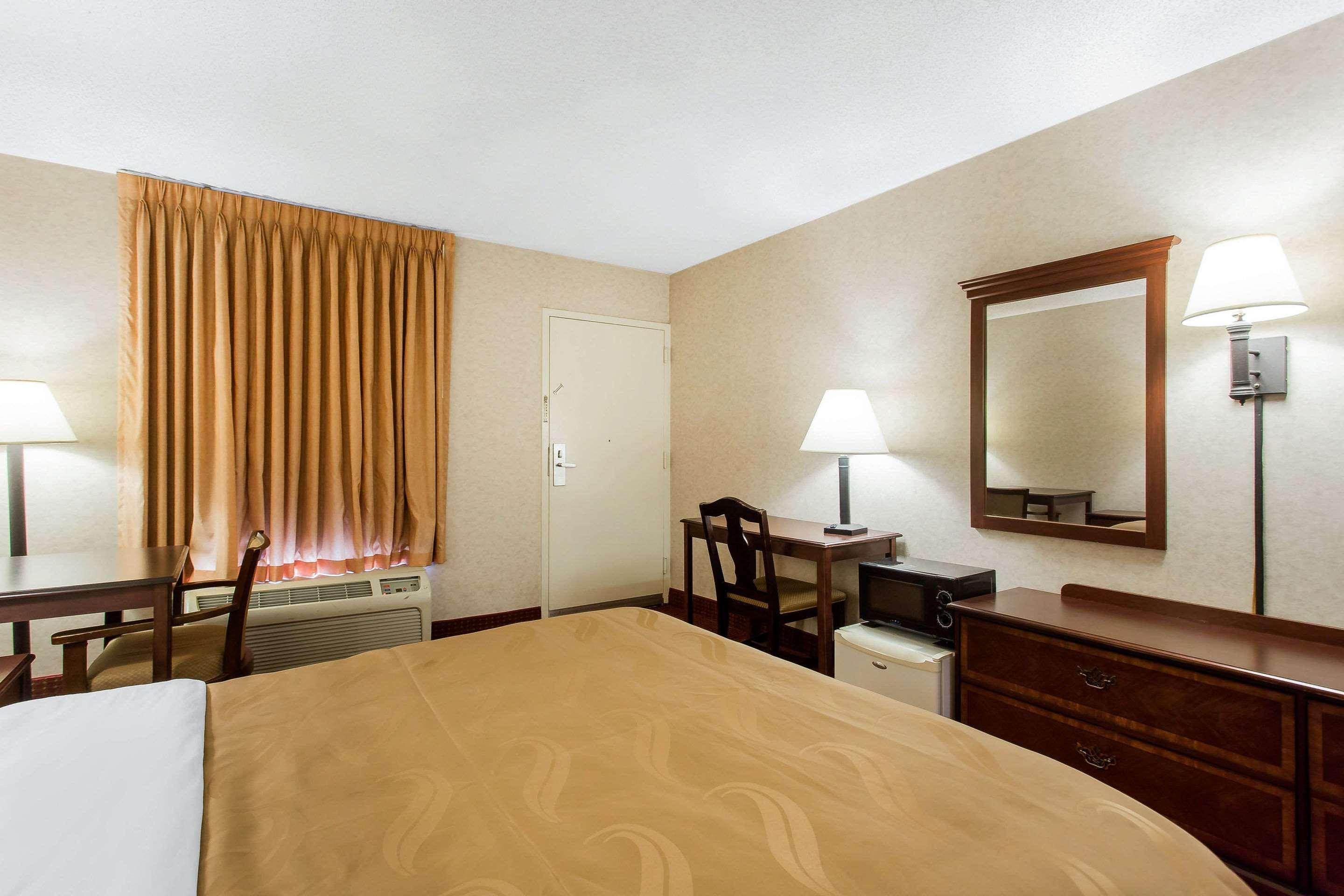Quality Inn Mount Airy Mayberry Exterior foto