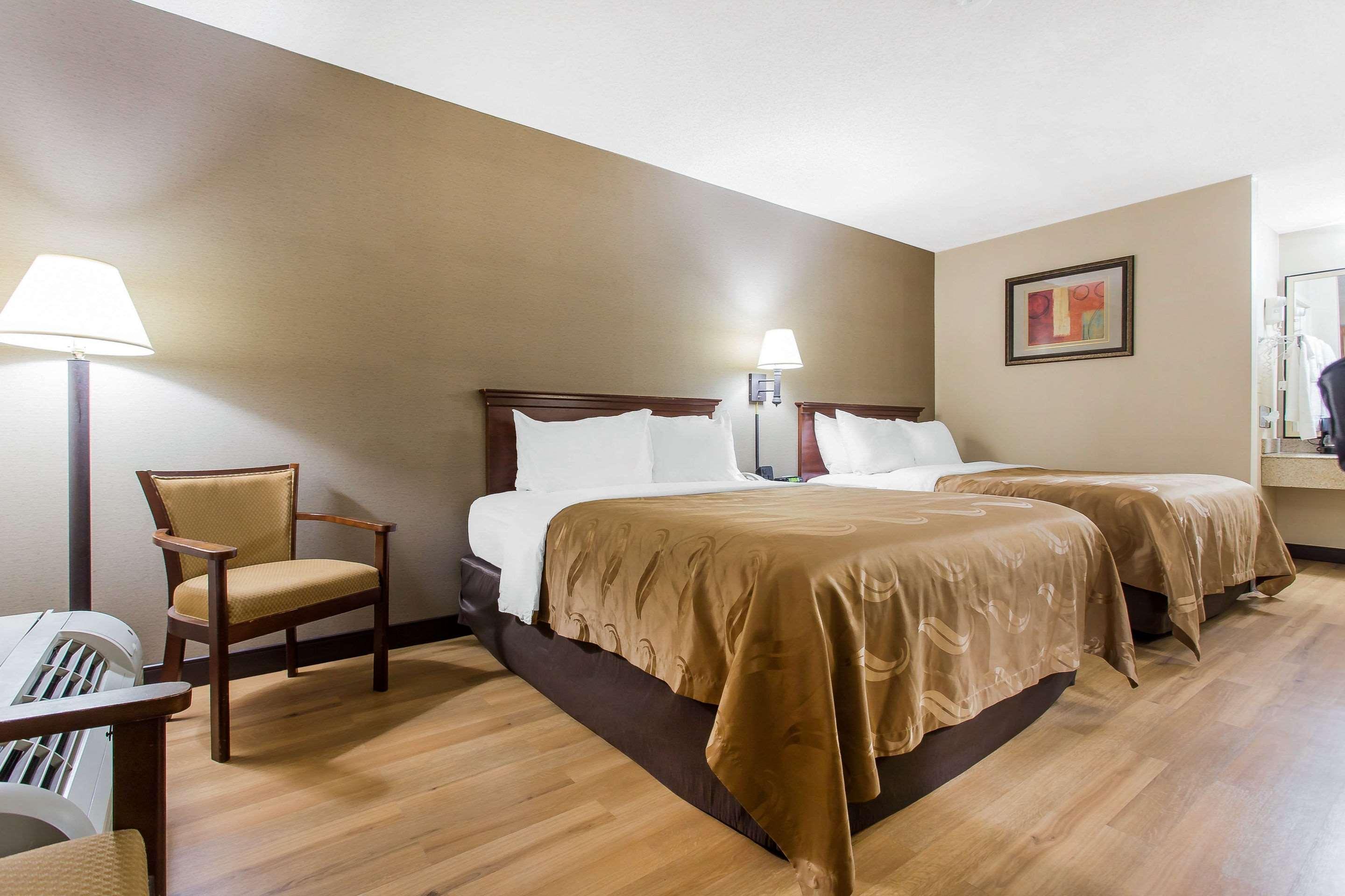 Quality Inn Mount Airy Mayberry Exterior foto