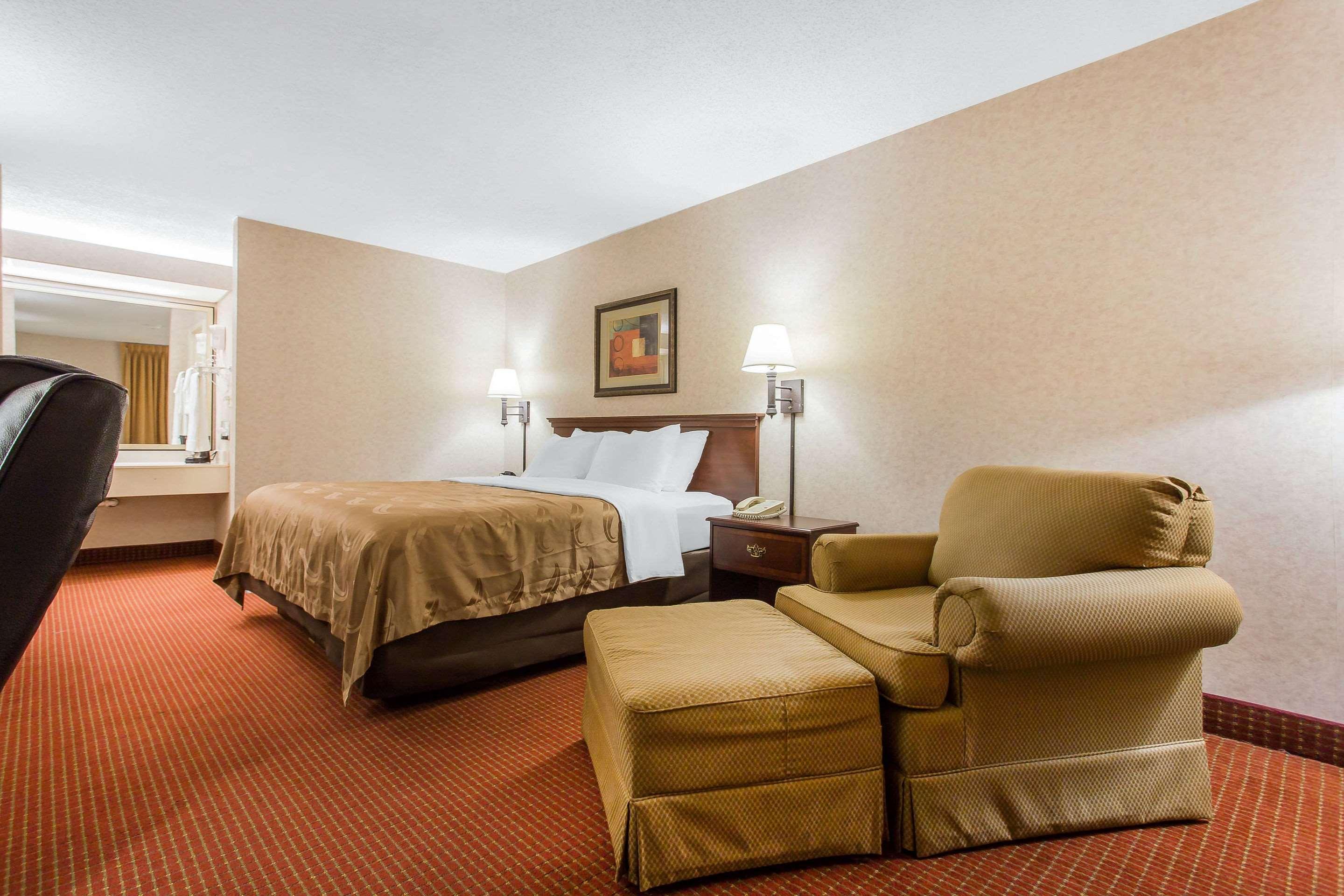 Quality Inn Mount Airy Mayberry Exterior foto