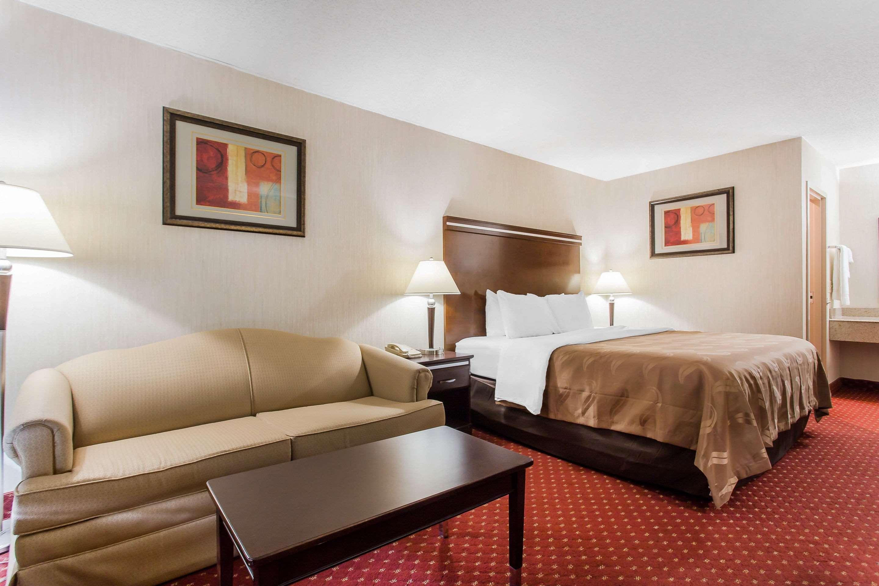 Quality Inn Mount Airy Mayberry Exterior foto