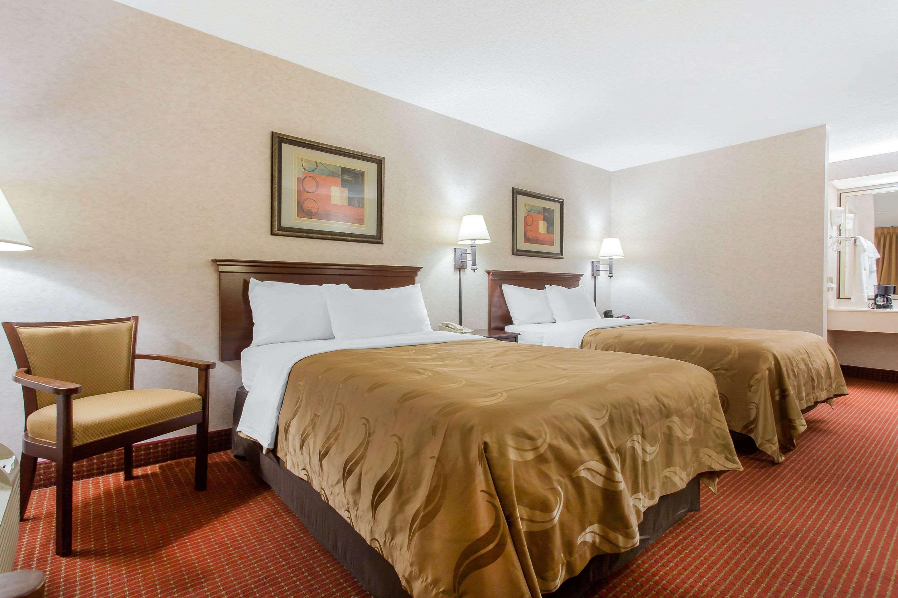 Quality Inn Mount Airy Mayberry Exterior foto