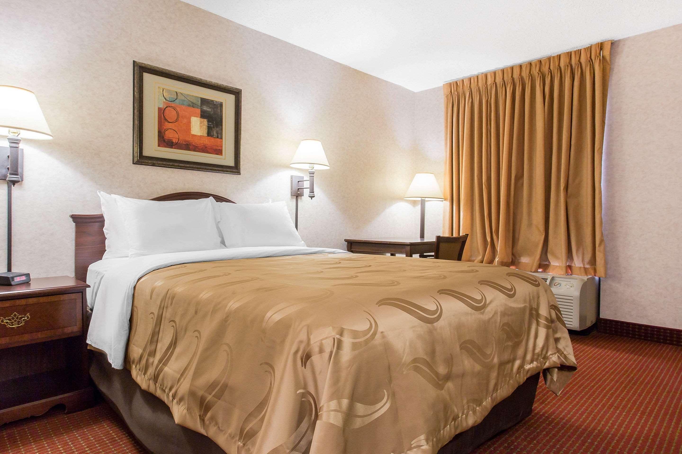 Quality Inn Mount Airy Mayberry Exterior foto