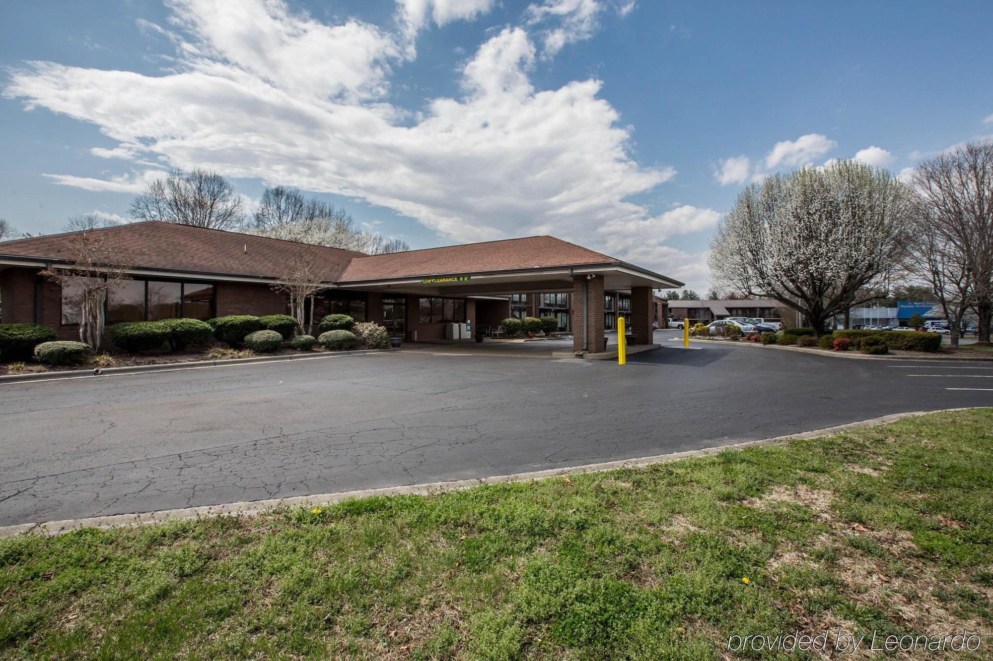 Quality Inn Mount Airy Mayberry Exterior foto