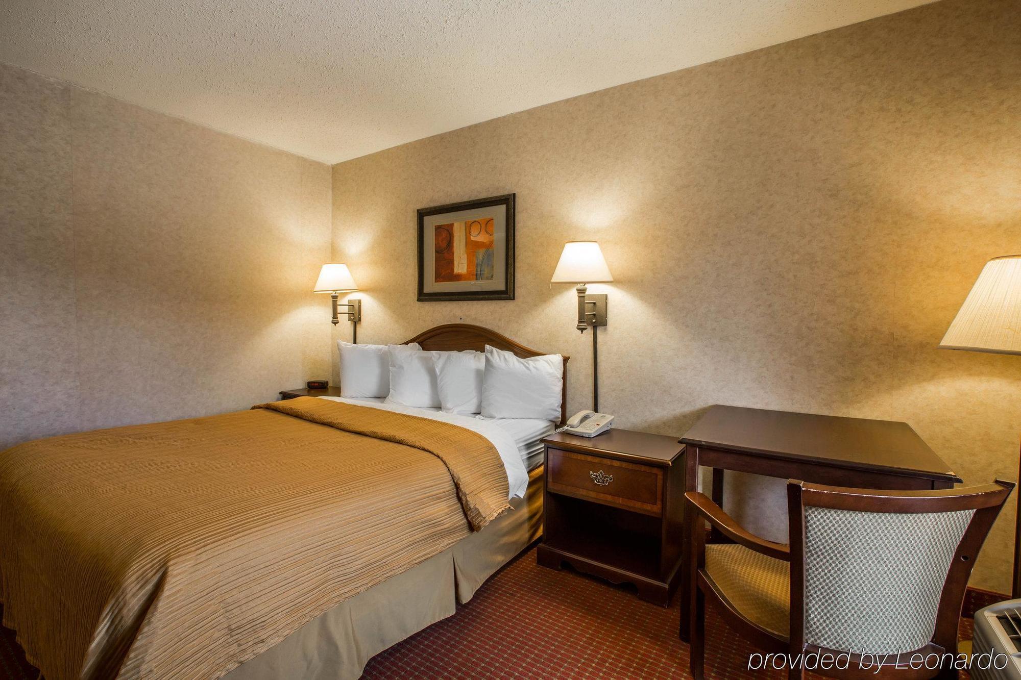 Quality Inn Mount Airy Mayberry Exterior foto