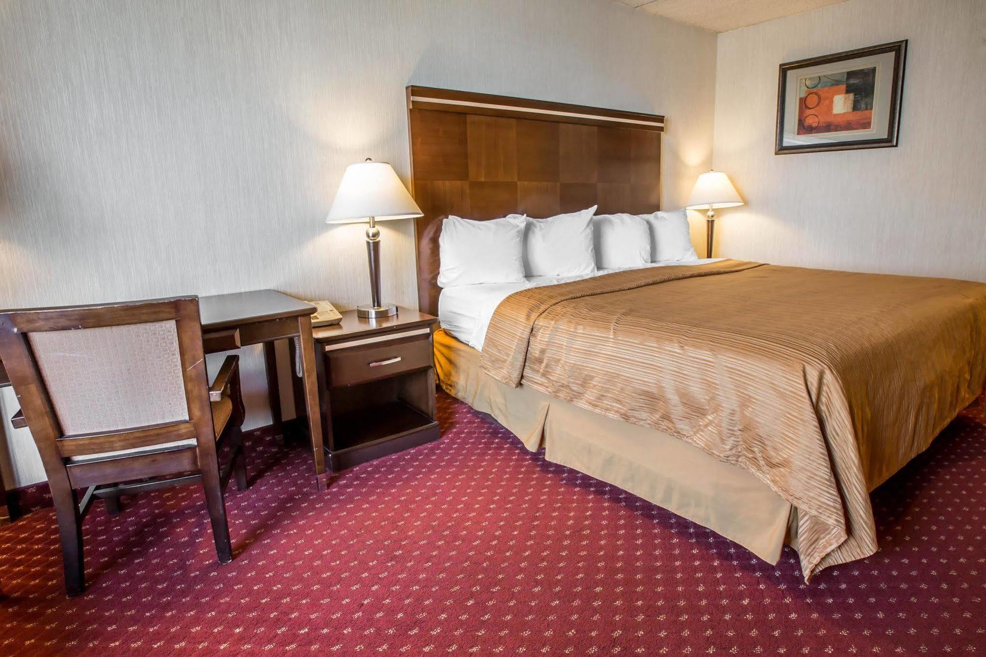 Quality Inn Mount Airy Mayberry Exterior foto